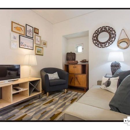 Canto Do 28, Typical Apartment Lisbon Luaran gambar